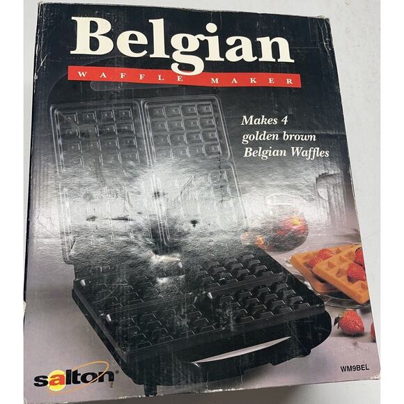 New In box SALTON "Belgian Waffle Maker" #WM9BEL /Bakes 4 Belgian Waffles - Picture 1 of 3